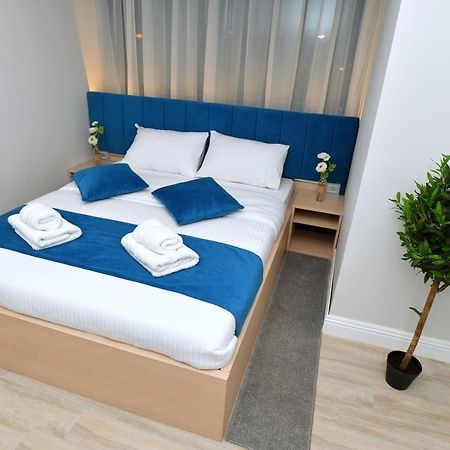 President Aparthotel Čačak Eksteriør bilde