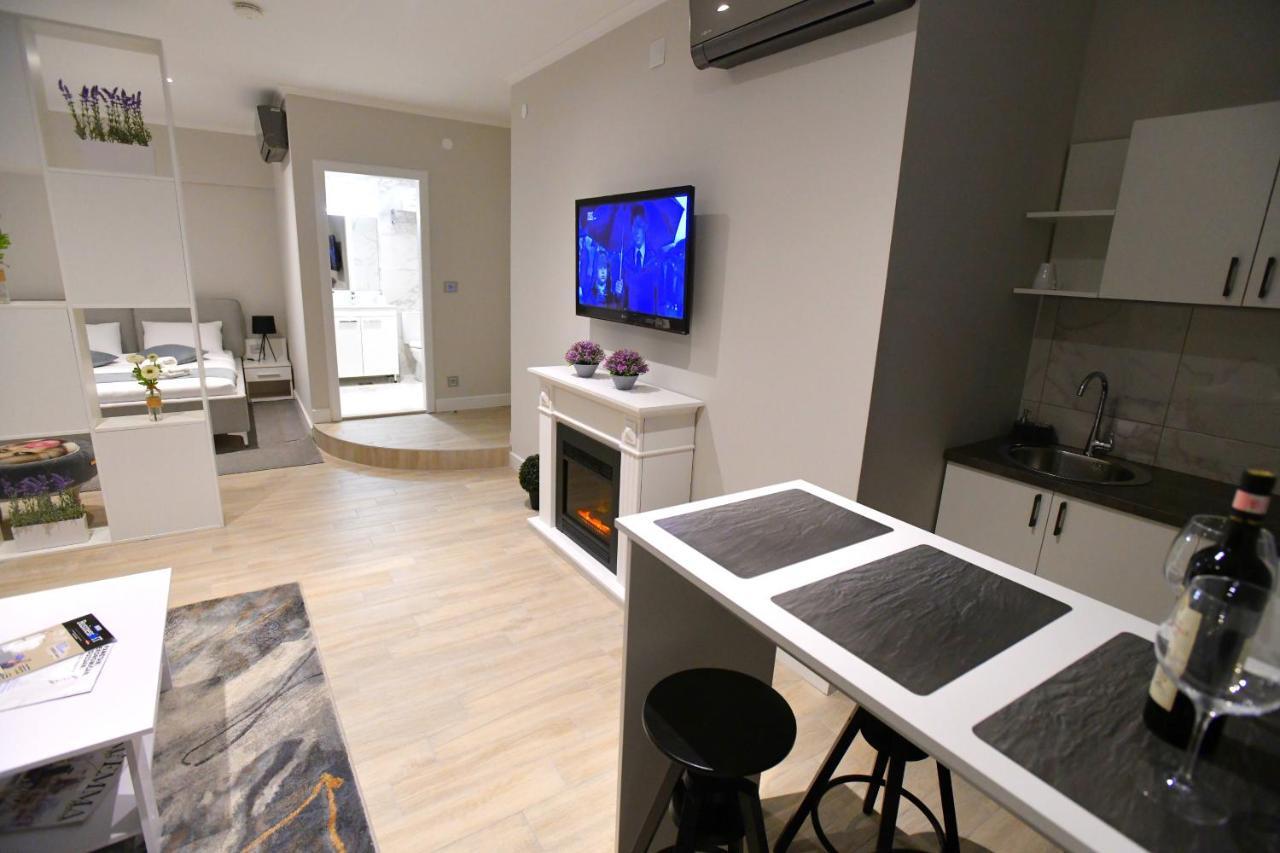President Aparthotel Čačak Eksteriør bilde